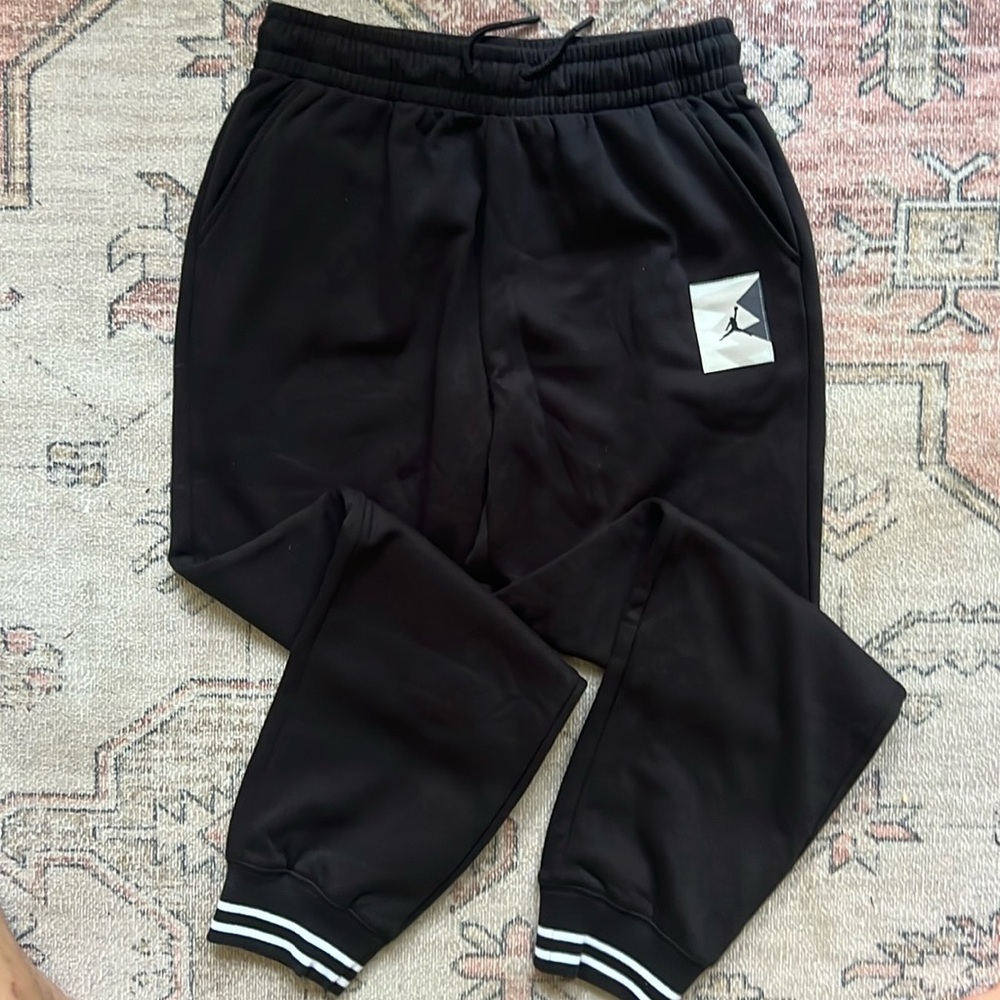 NWOT Jordan 23 black sweatpants, big kid XL (160cm)